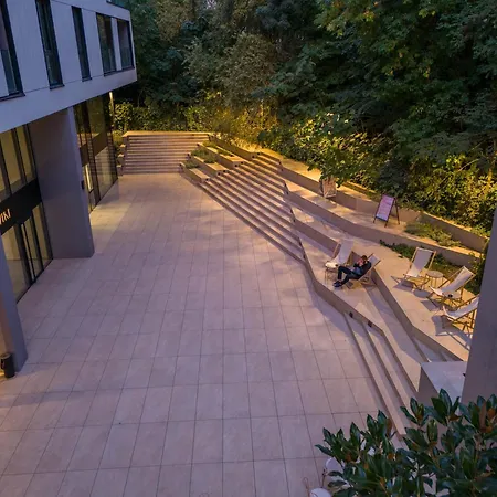 Win Herastrau - Zen Vibes - Terrace - Private Parking Apartment