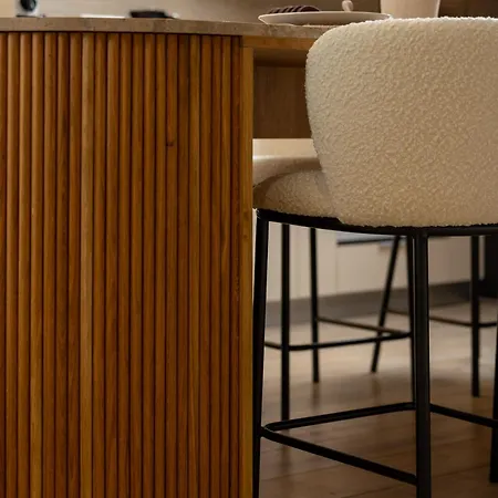Win Herastrau - Zen Vibes - Terrace - Private Parking Apartment *